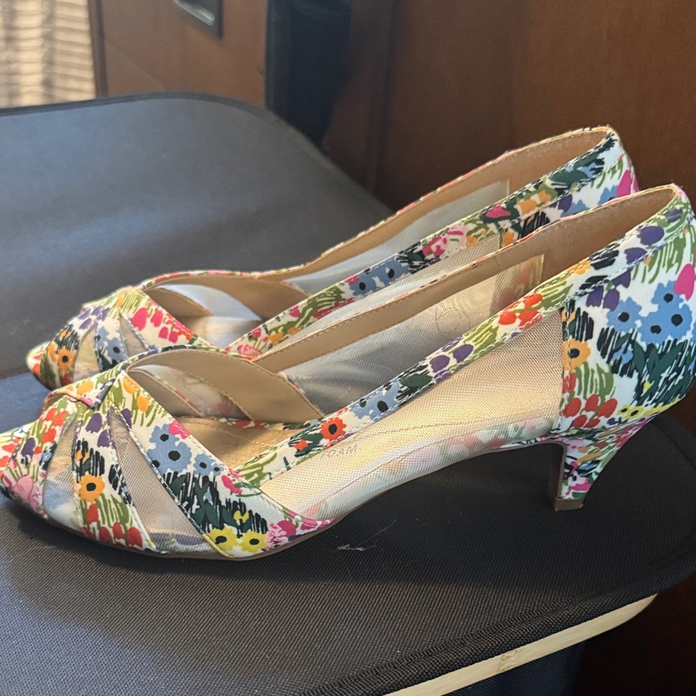 Impo Women's Multicolor Floral Heels - Picture 2 of 3